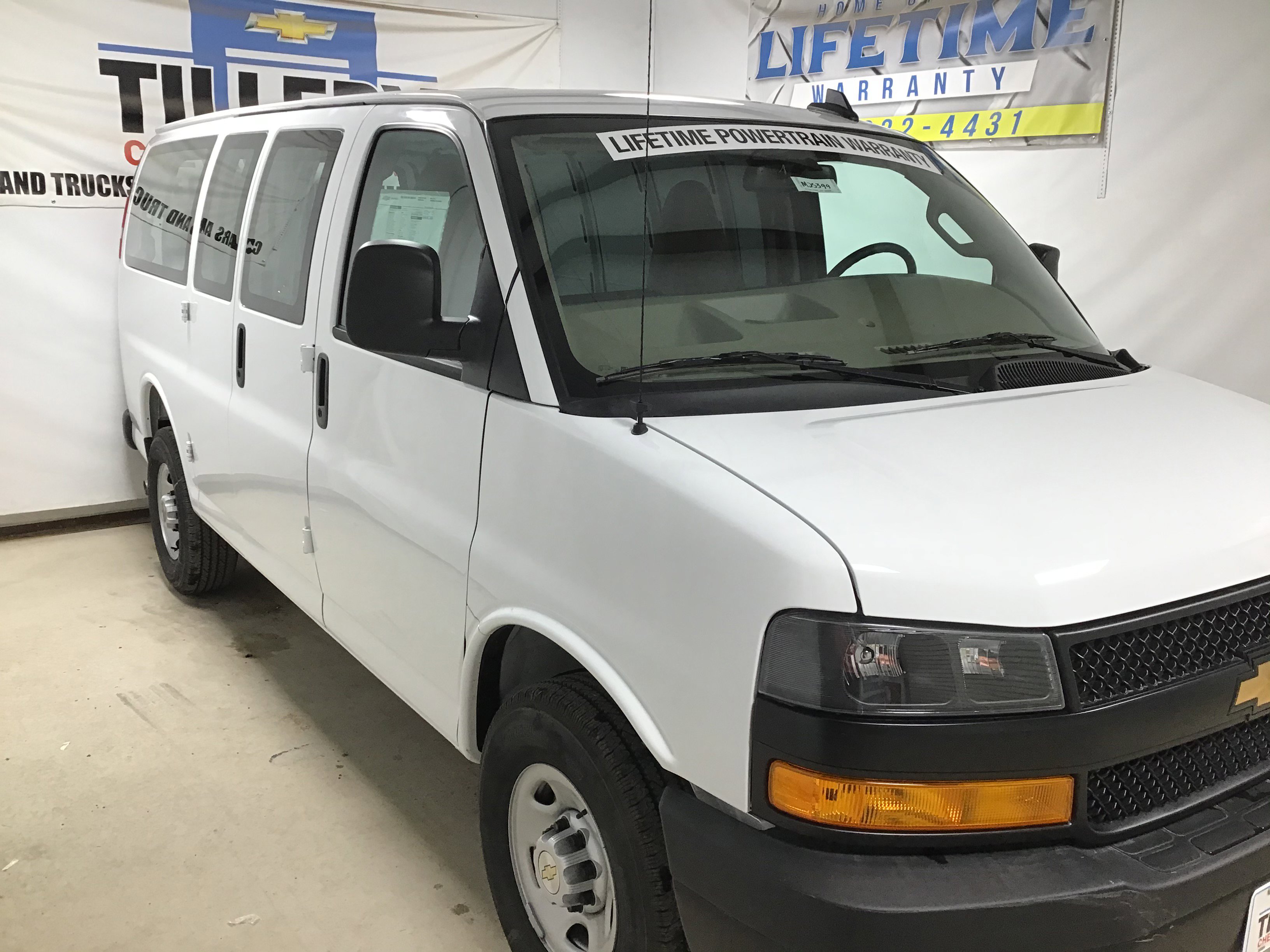 2025 Chevrolet Express Cargo Work Van's photo