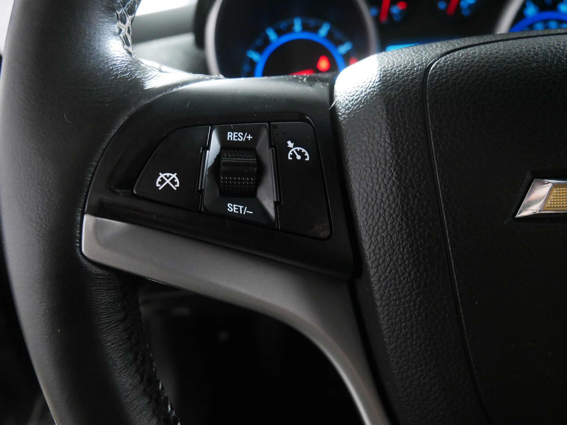 2012 Chevrolet Cruze photo 25