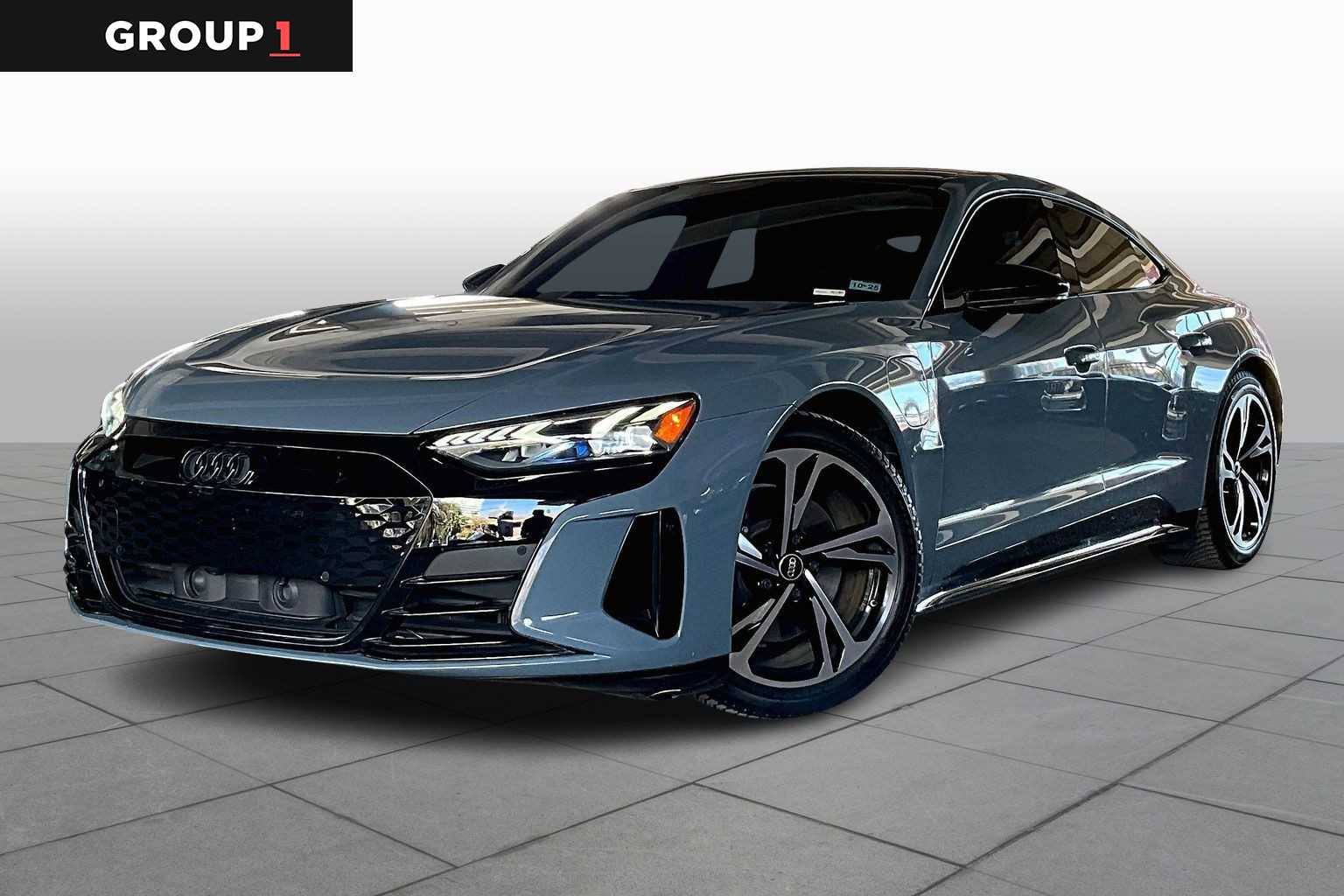 2022 Audi e-tron GT Premium Plus's photo