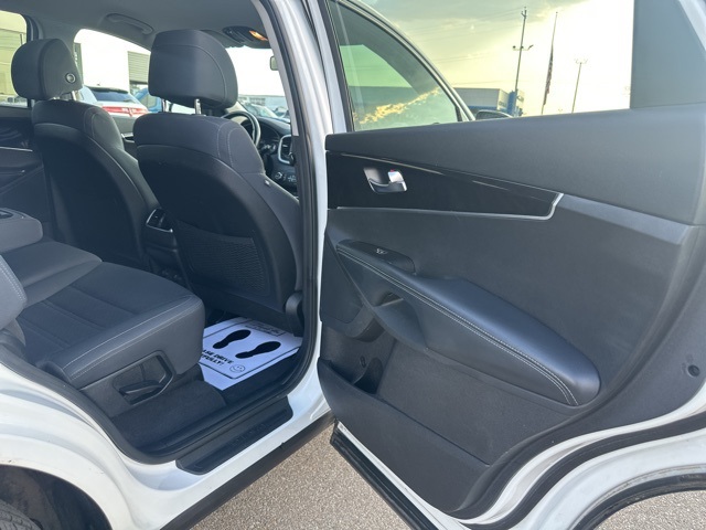 2017 Kia Sorento LX photo 15