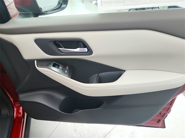 2025 Nissan Rogue SV photo 32