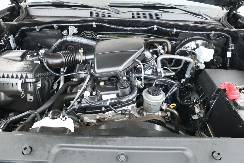 2018 Toyota Tacoma SR5 TRD Sport photo 22