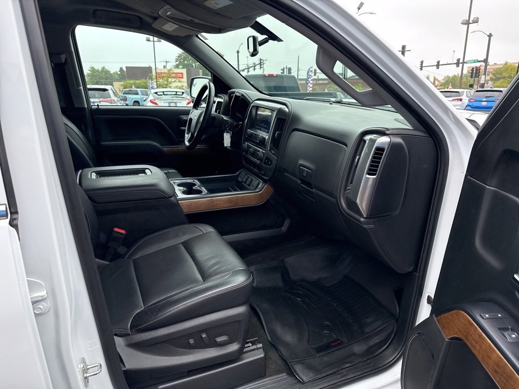 2018 Chevrolet Silverado 1500 LTZ photo 35