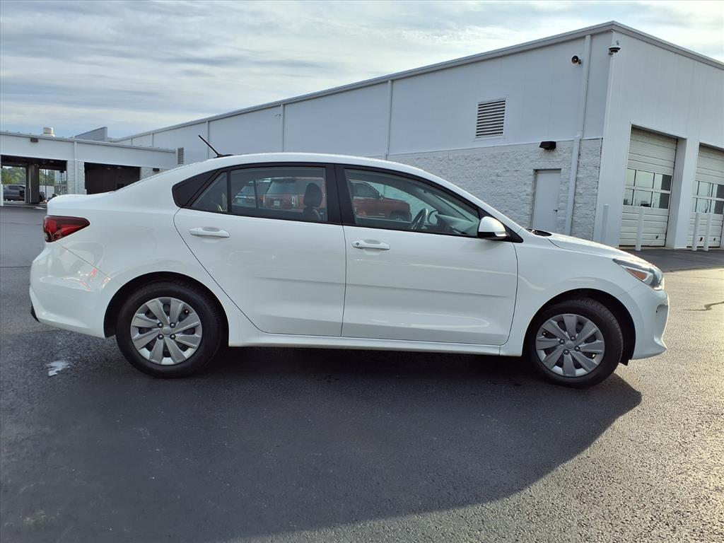 2020 Kia Rio LX photo 22