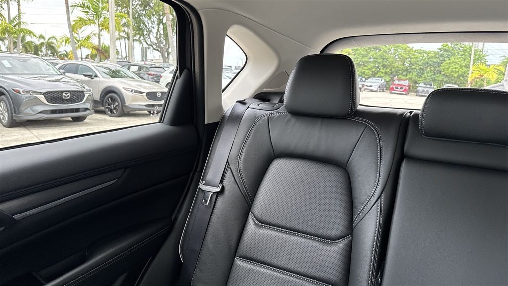 2025 Mazda CX-5 2.5 Premium Plus photo 17