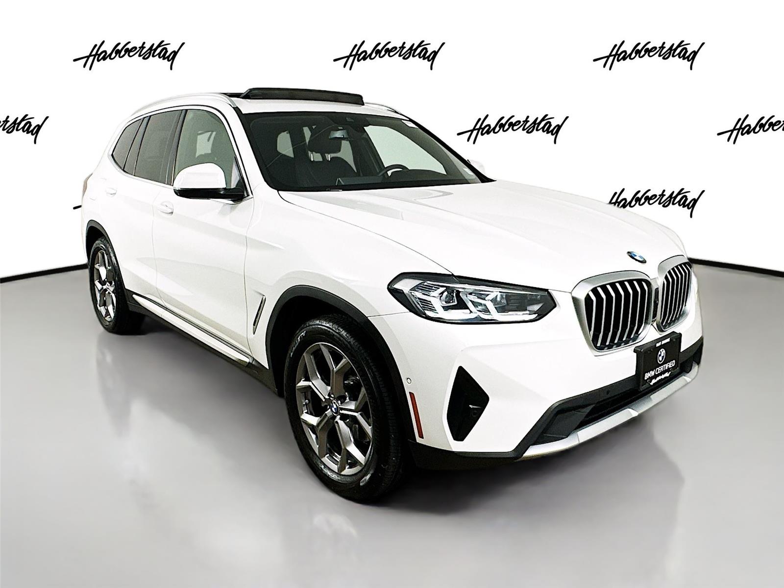 Certified Used 2024 Alpine White BMW xDrive30i image 3
