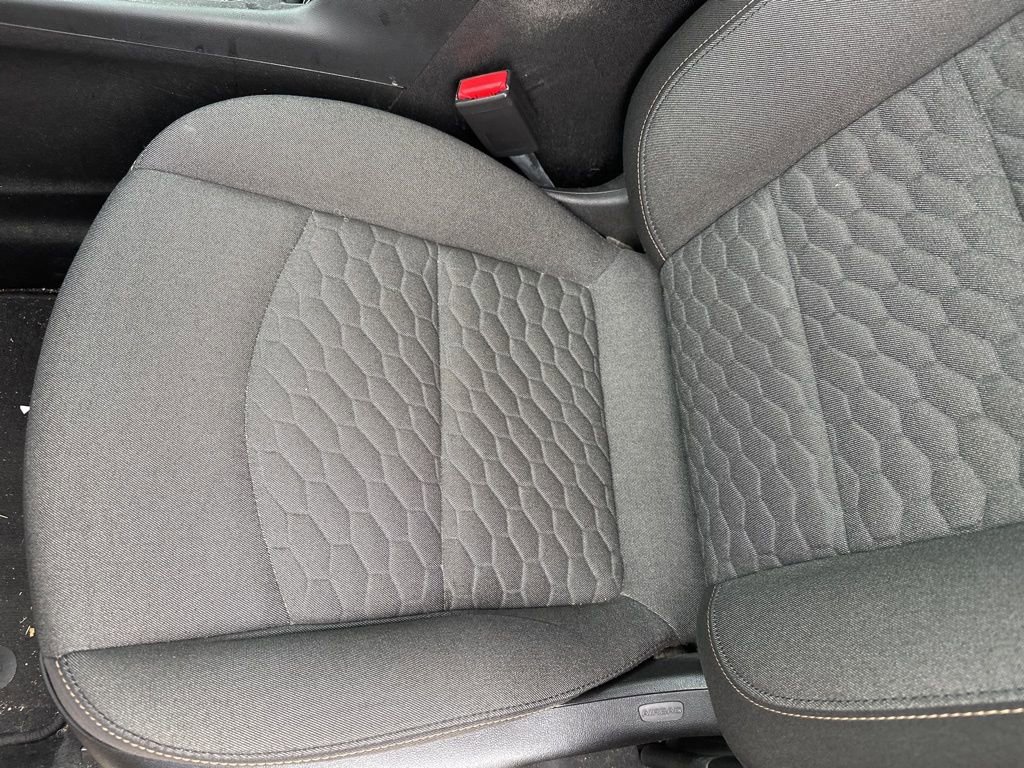 2018 Chevrolet Equinox LT photo 3