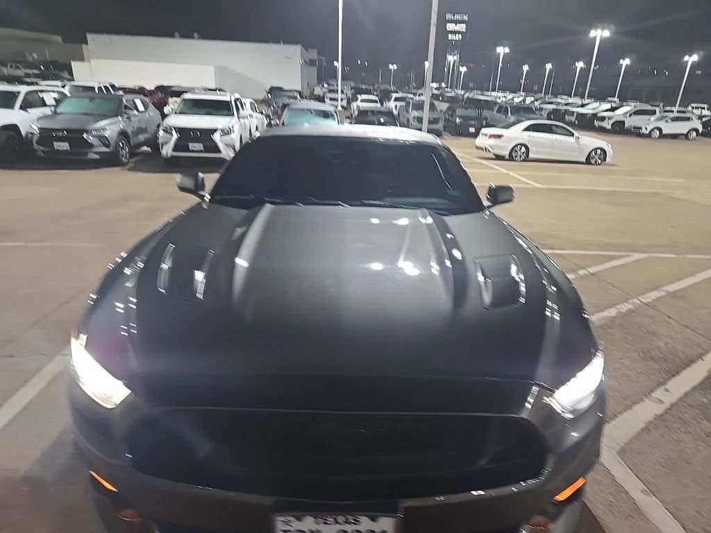 2017 Ford Mustang GT Premium photo 4