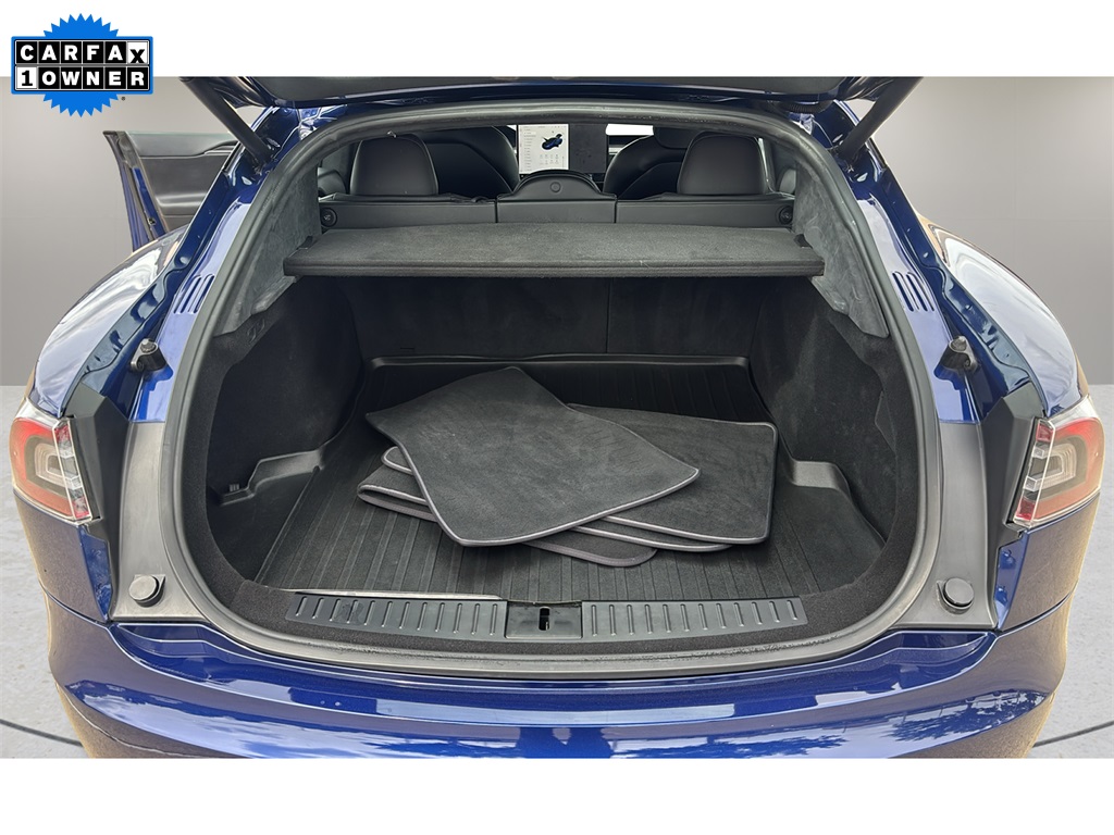 2021 Tesla Model S Plaid photo 17