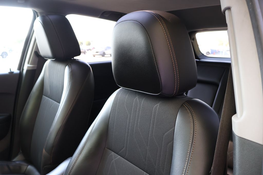 2020 Chevrolet Trax LT photo 25