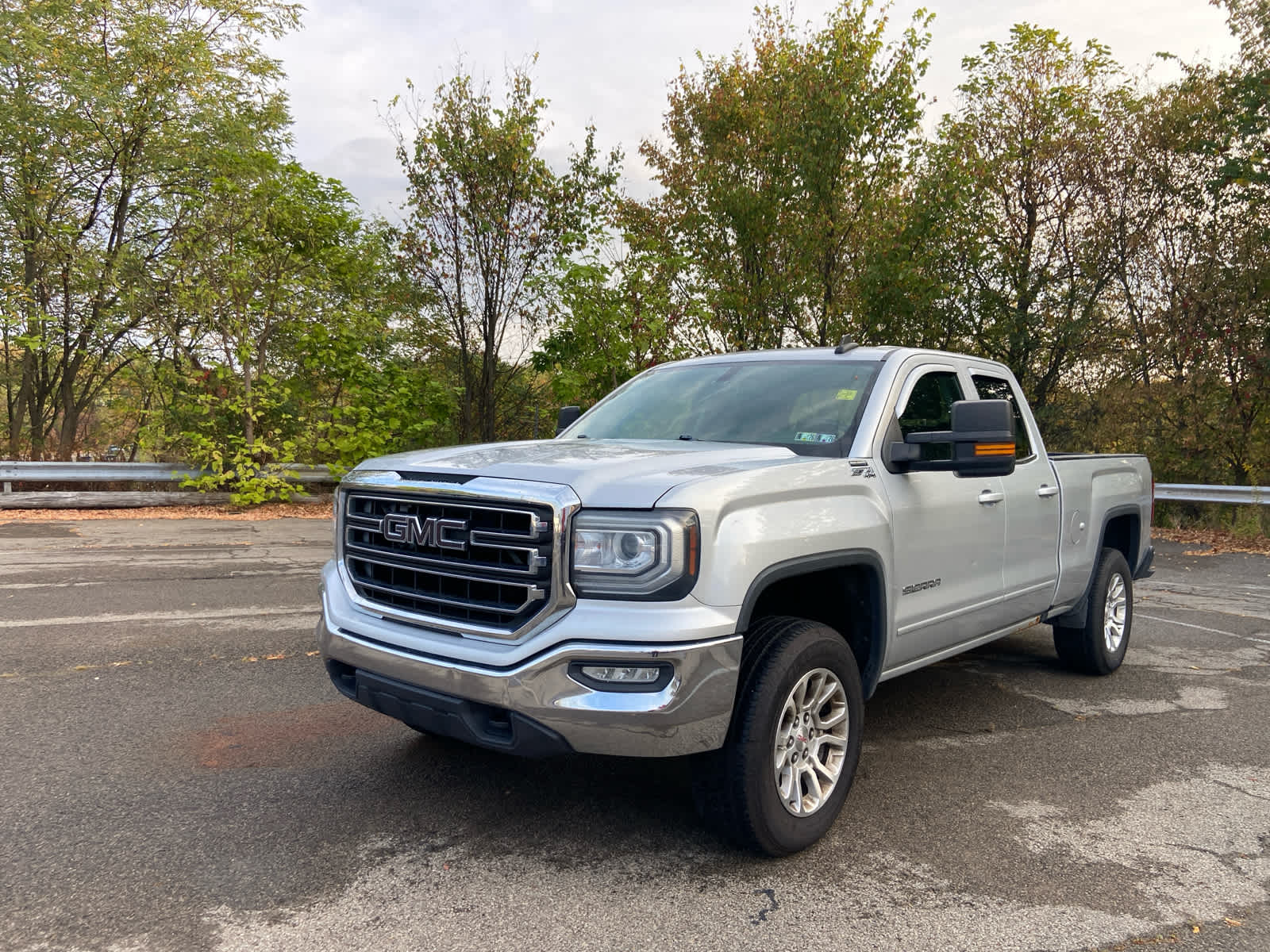 2016 Gmc Sierra 1500 SLE photo 8