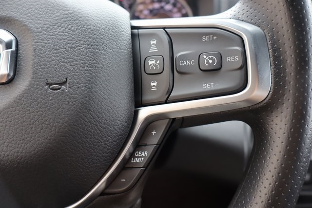 2025 Ram 2500 Tradesman photo 13