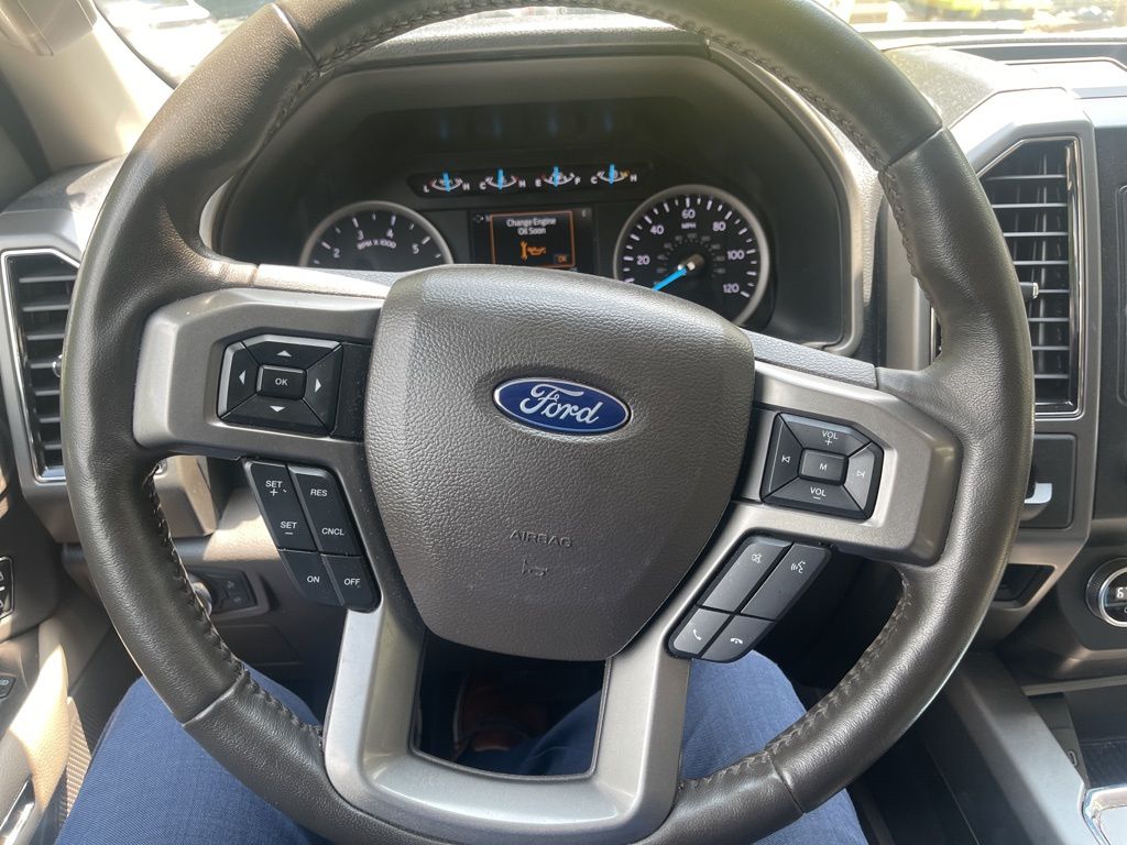2021 Ford Expedition XLT photo 26
