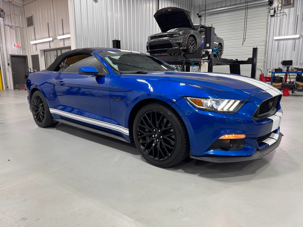 2017 Ford Mustang GT Premium photo 11