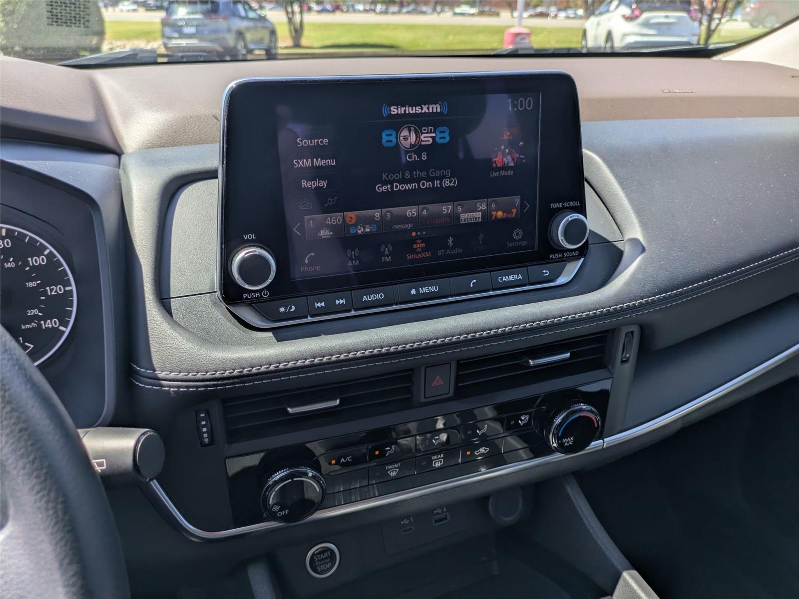 2023 Nissan Rogue S photo 17