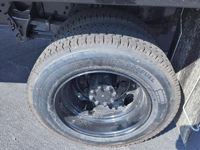 2024 Chevrolet Silverado 5500HD Work Truck photo 4