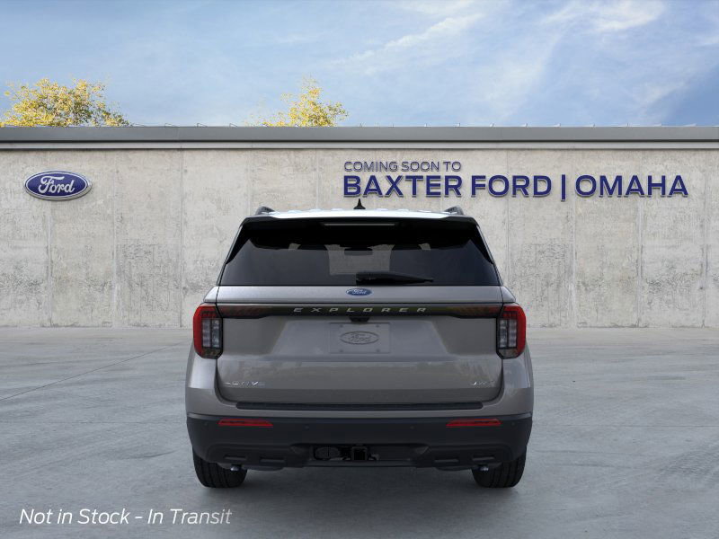 2025 Ford Explorer photo 17