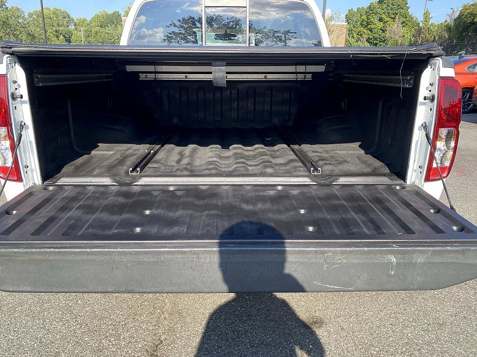 2021 Nissan Frontier SV photo 17