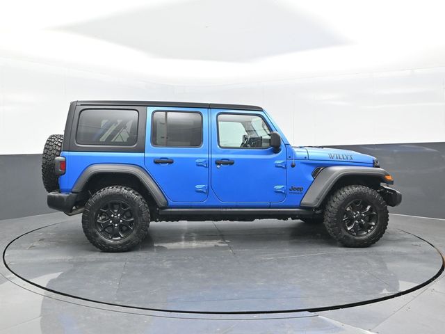 2022 Jeep Wrangler Unlimited Willys photo 3
