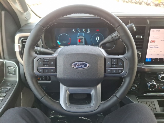 2026 Ford F-250 photo 14