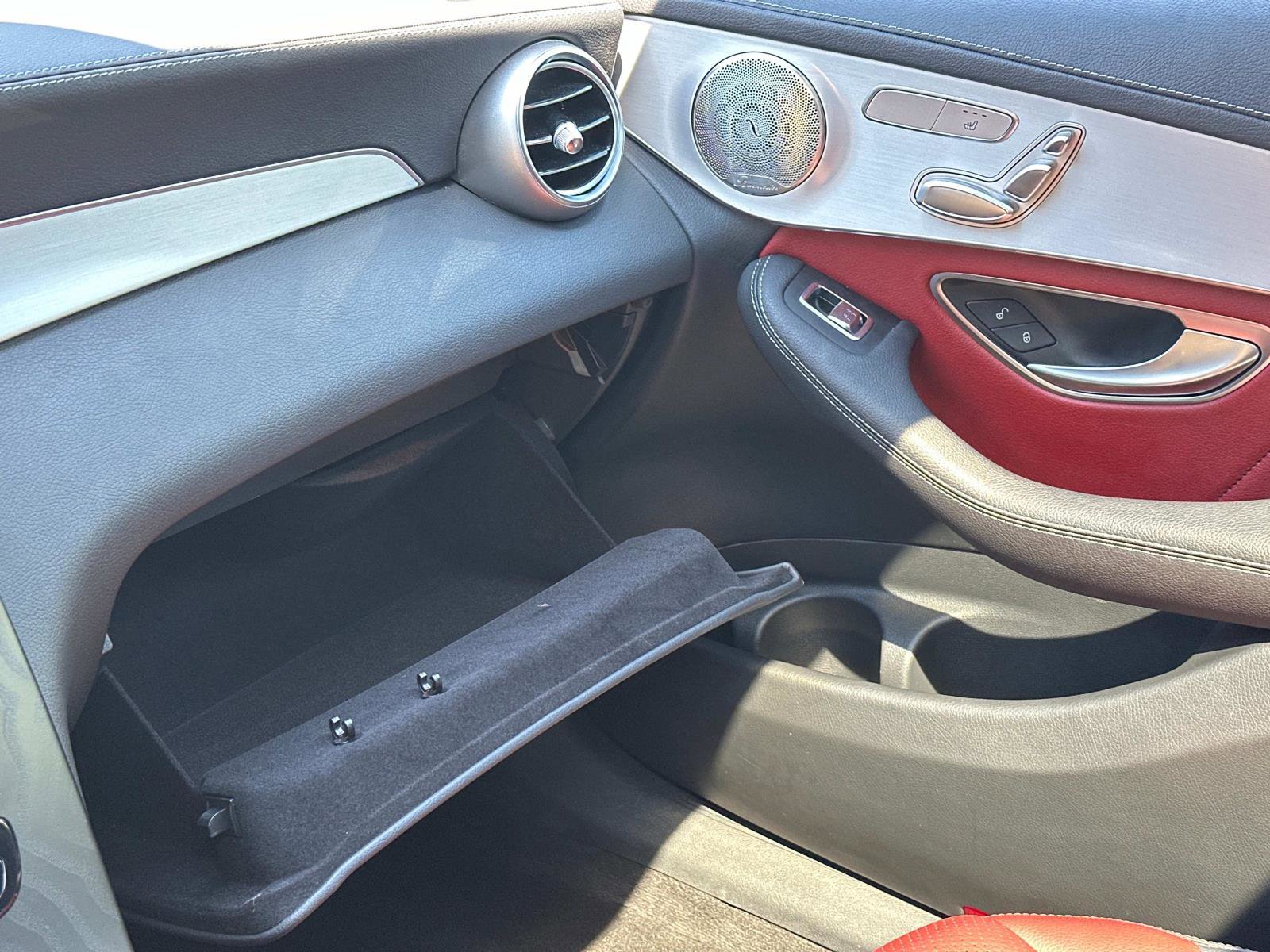 2023 Mercedes Benz GLC 300 4MATIC photo 30