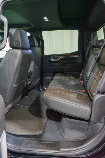 2026 Chevrolet Silverado 1500 High Country photo 9