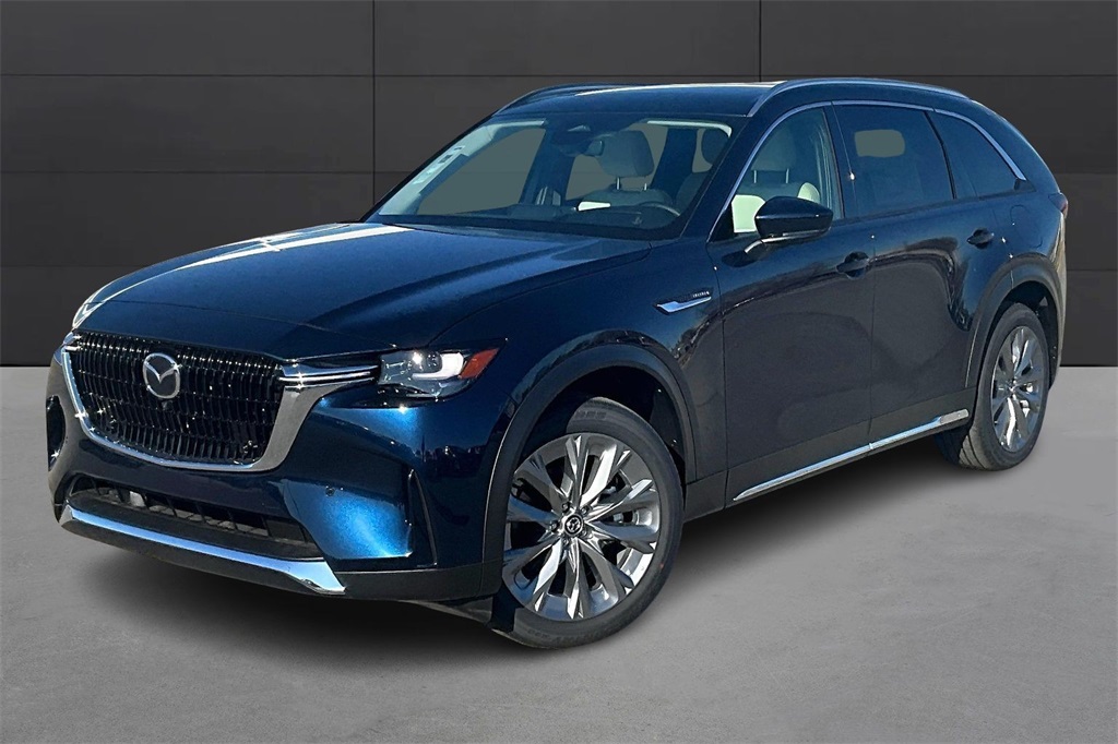 2026 Mazda CX-90 Premium's photo