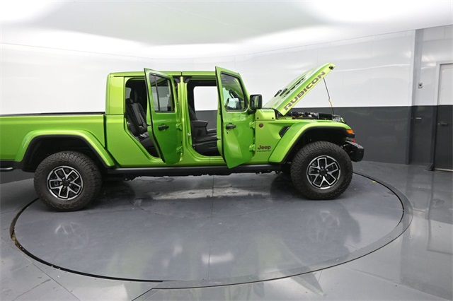 2025 Jeep Gladiator Rubicon photo 32