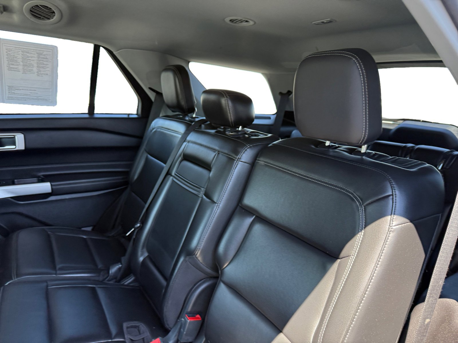 2021 Ford Explorer XLT photo 15
