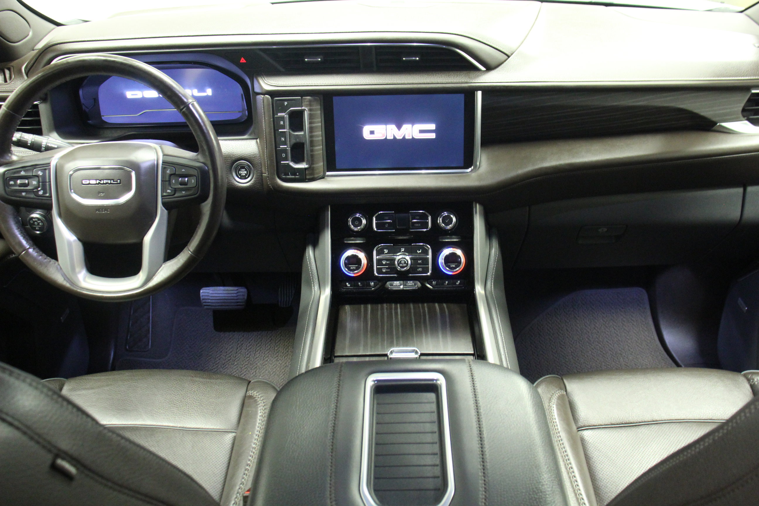 2022 Gmc Yukon Denali photo 18