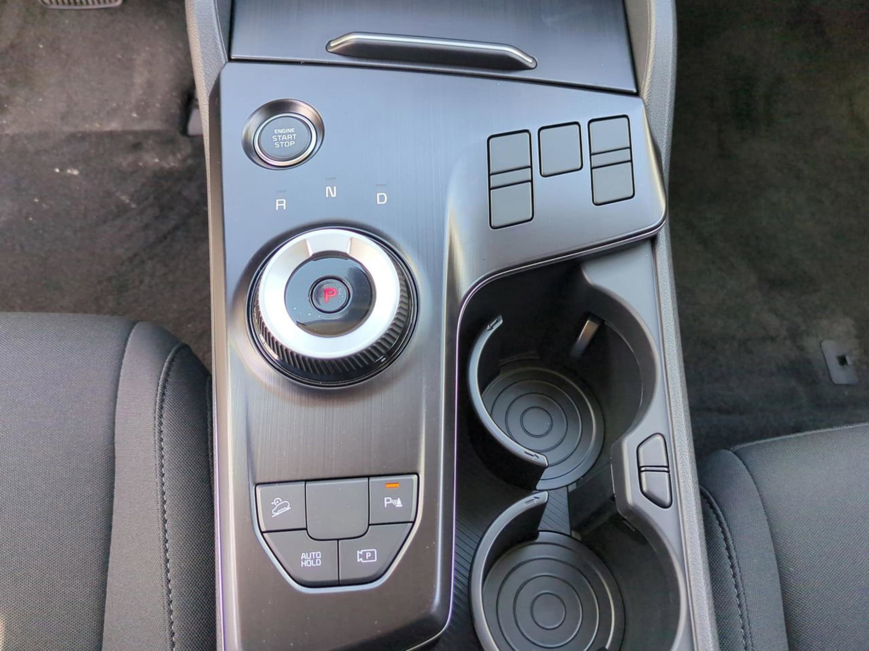 2026 Kia Sportage Hybrid LX photo 19