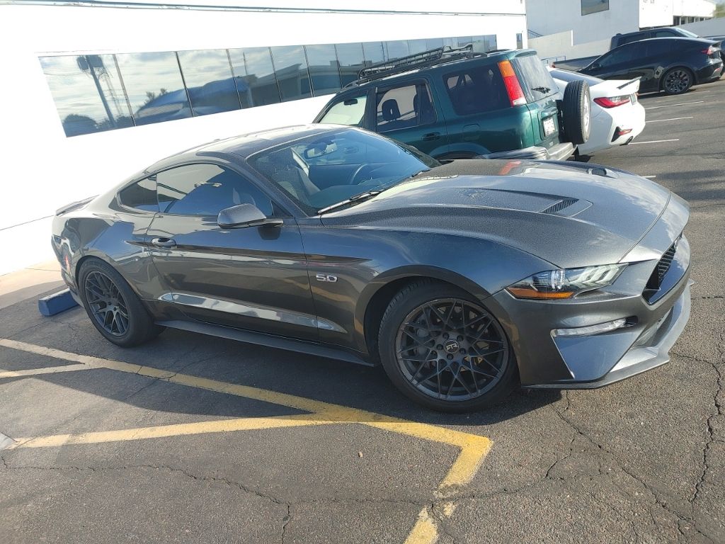 2019 Ford Mustang GT photo 4