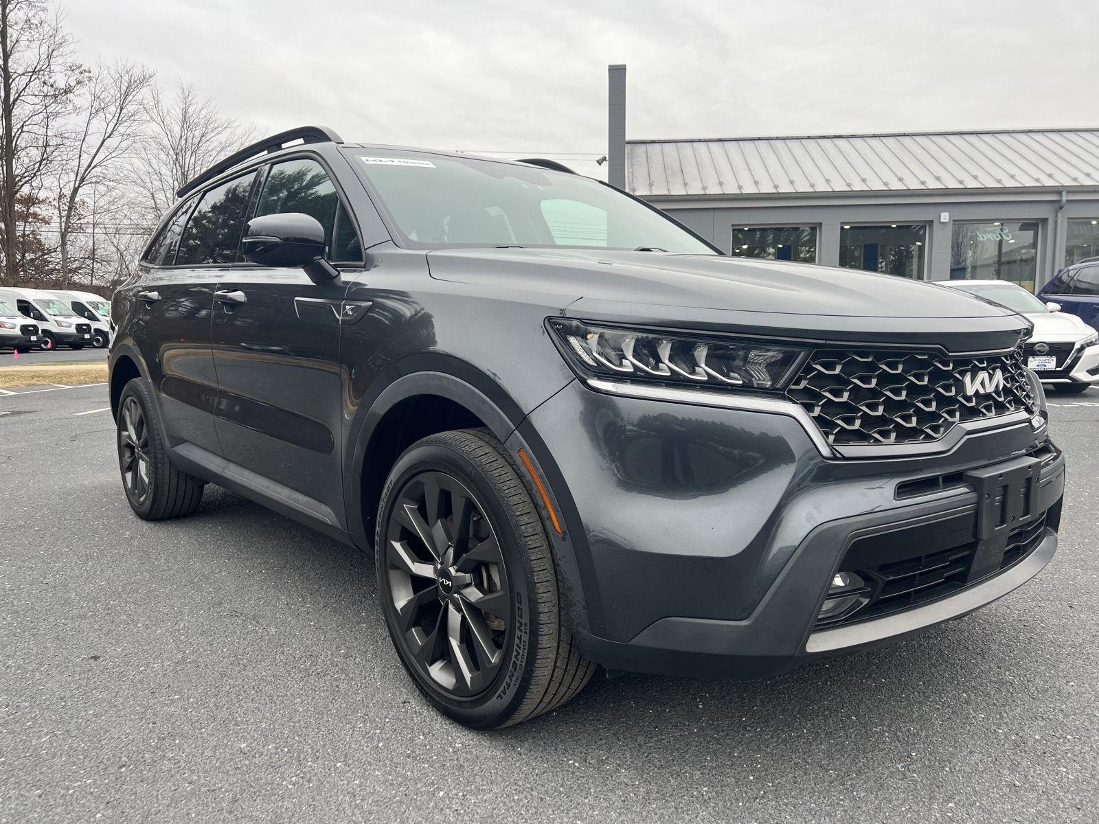 2023 Kia Sorento X-Line EX's photo