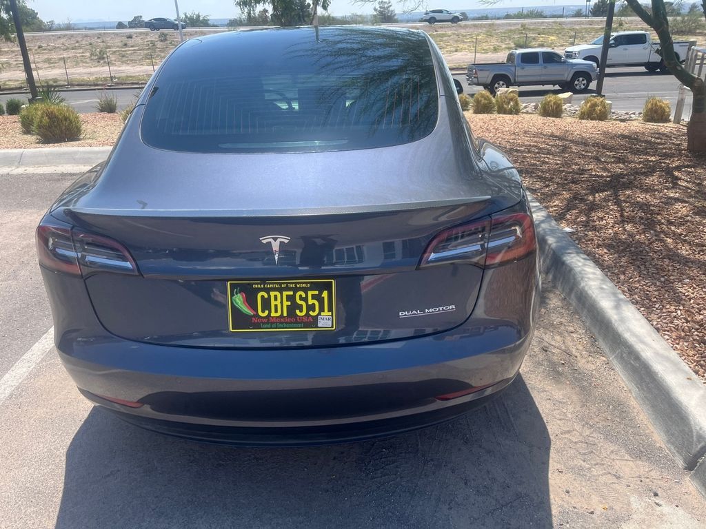 2019 Tesla Model 3 Performance photo 9
