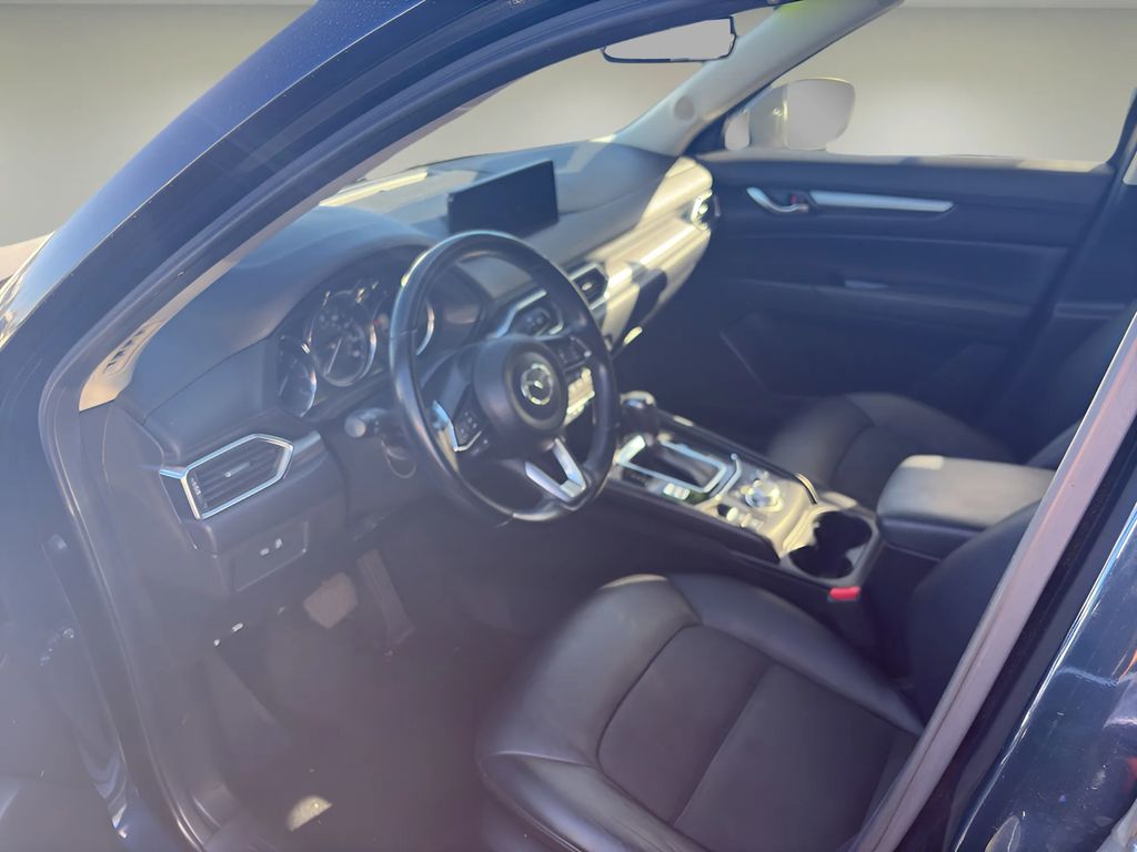 2022 Mazda CX-5 2.5 Select photo 9