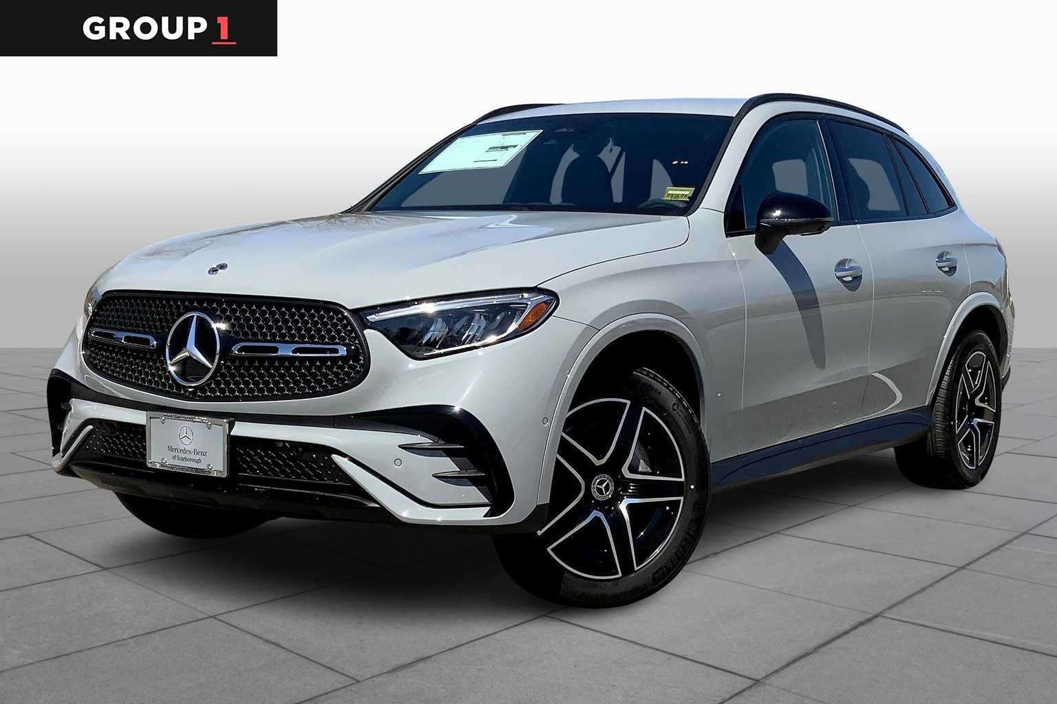 2025 Mercedes-Benz GLC Base's photo