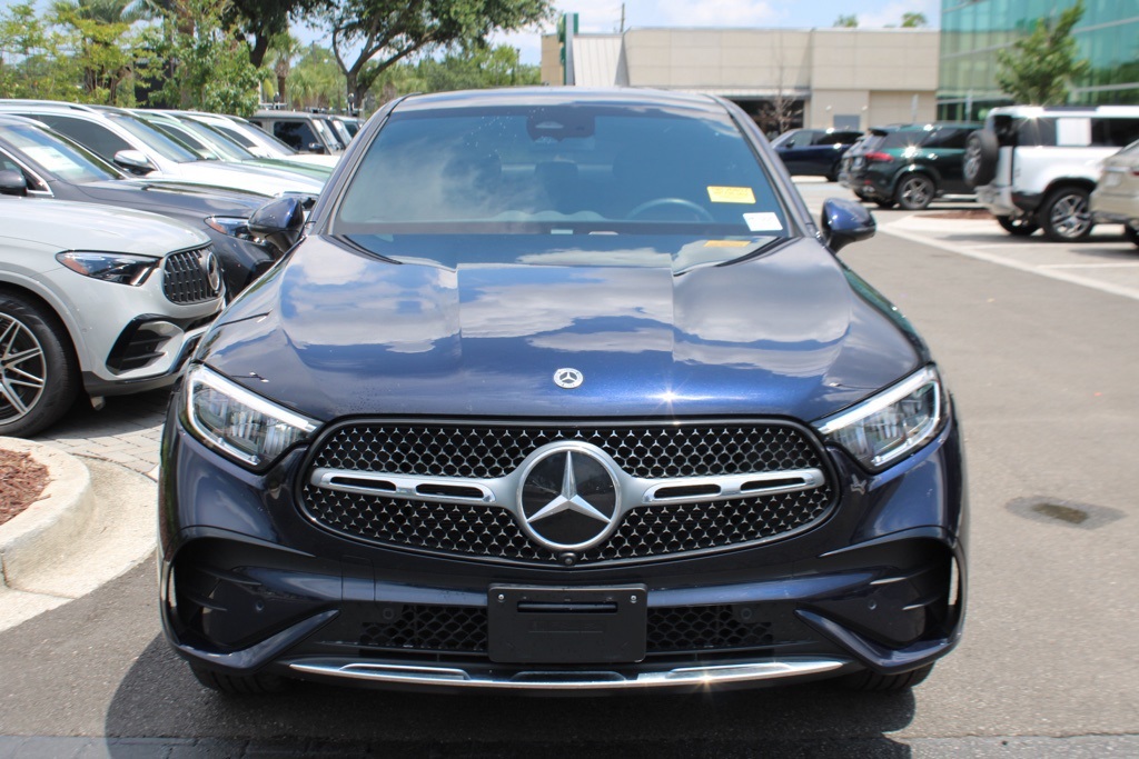 2024 Mercedes Benz GLC 300 4MATIC Coupe photo 2