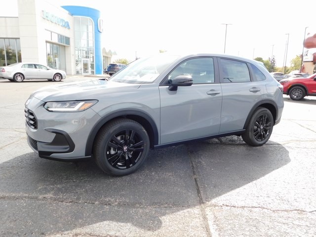 2026 Honda HR-V Sport photo 4