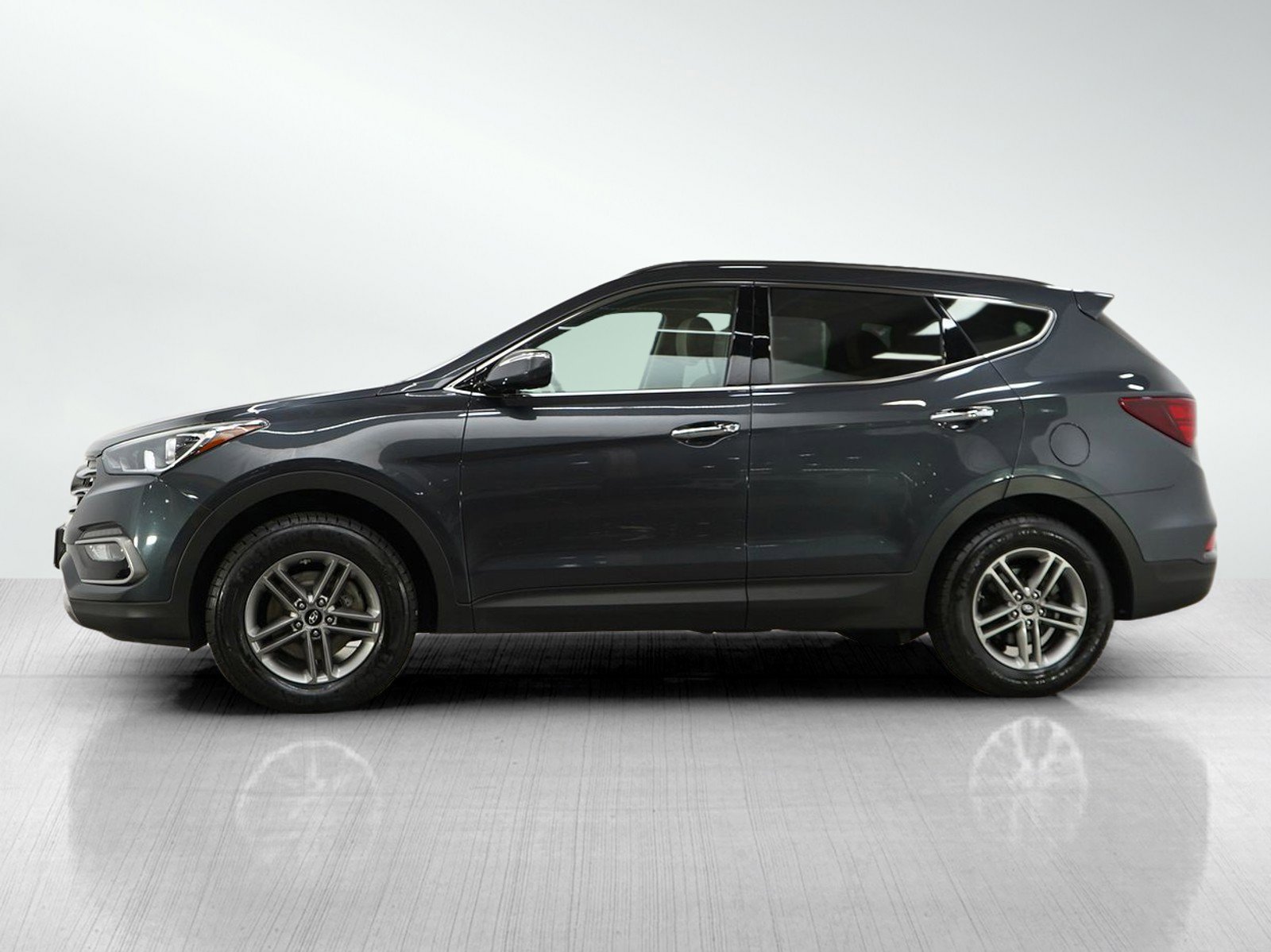 Used 2018 Hyundai Santa Fe Sport with VIN 5XYZUDLB1JG507176 for sale in Minneapolis, Minnesota