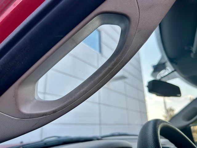 2012 Dodge Ram ST photo 17