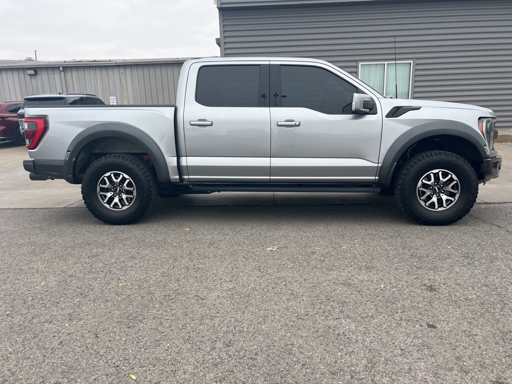 2022 Ford F-150 Raptor photo 4