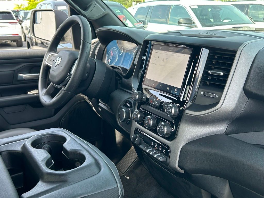 2025 Ram 1500 Tradesman photo 23