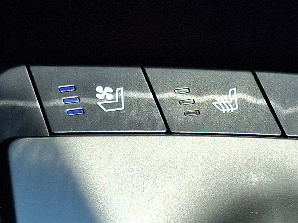 2025 Kia EV6 GT-Line photo 21