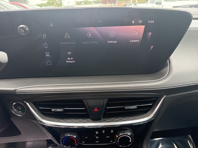 2025 Buick Encore GX Sport Touring photo 18