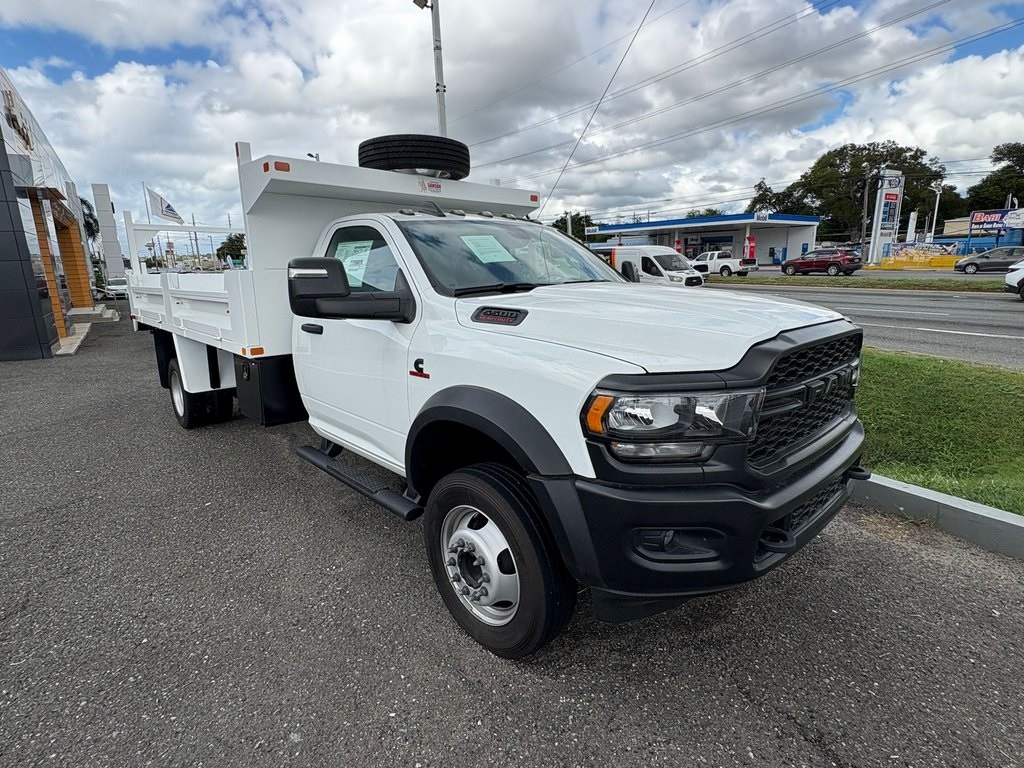 2024 Ram 5500 photo 3