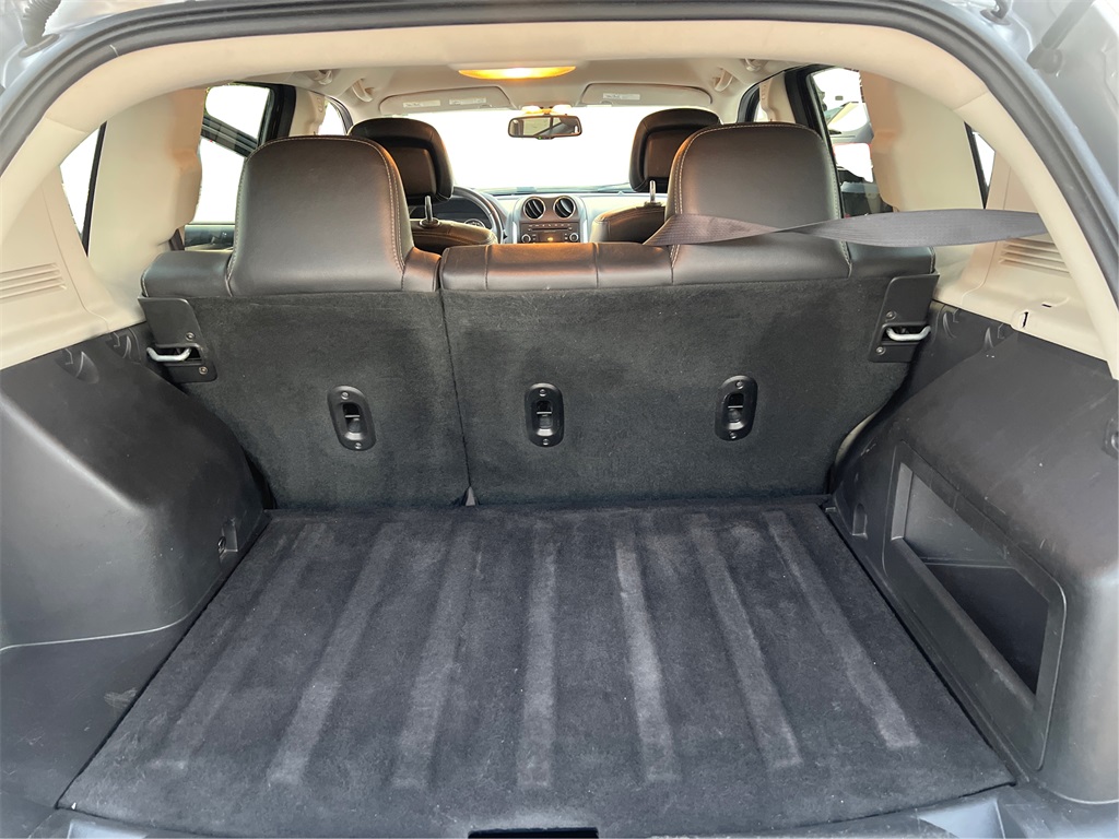 2016 Jeep Compass Latitude photo 10