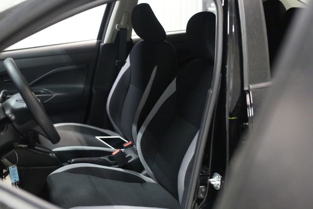 2025 Nissan Versa S photo 9