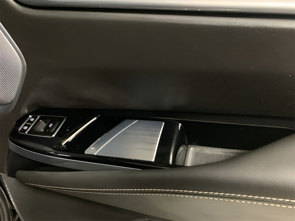 2025 Cadillac Escalade ESV Sport Platinum photo 21
