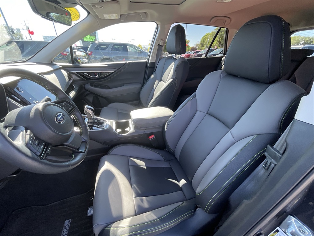 2024 Subaru Outback Onyx Edition photo 18
