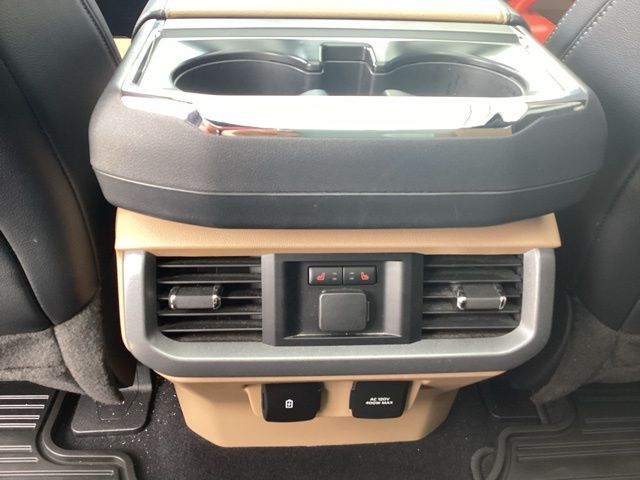 2023 Ford F-150 Lariat photo 19